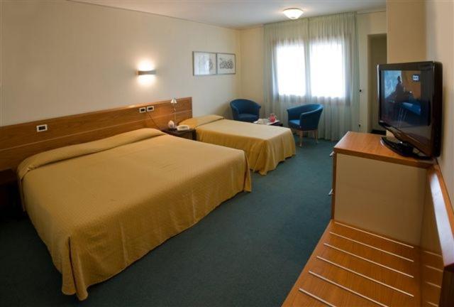 Ca' Delle Rose Hotel Castelfranco Veneto Kültér fotó