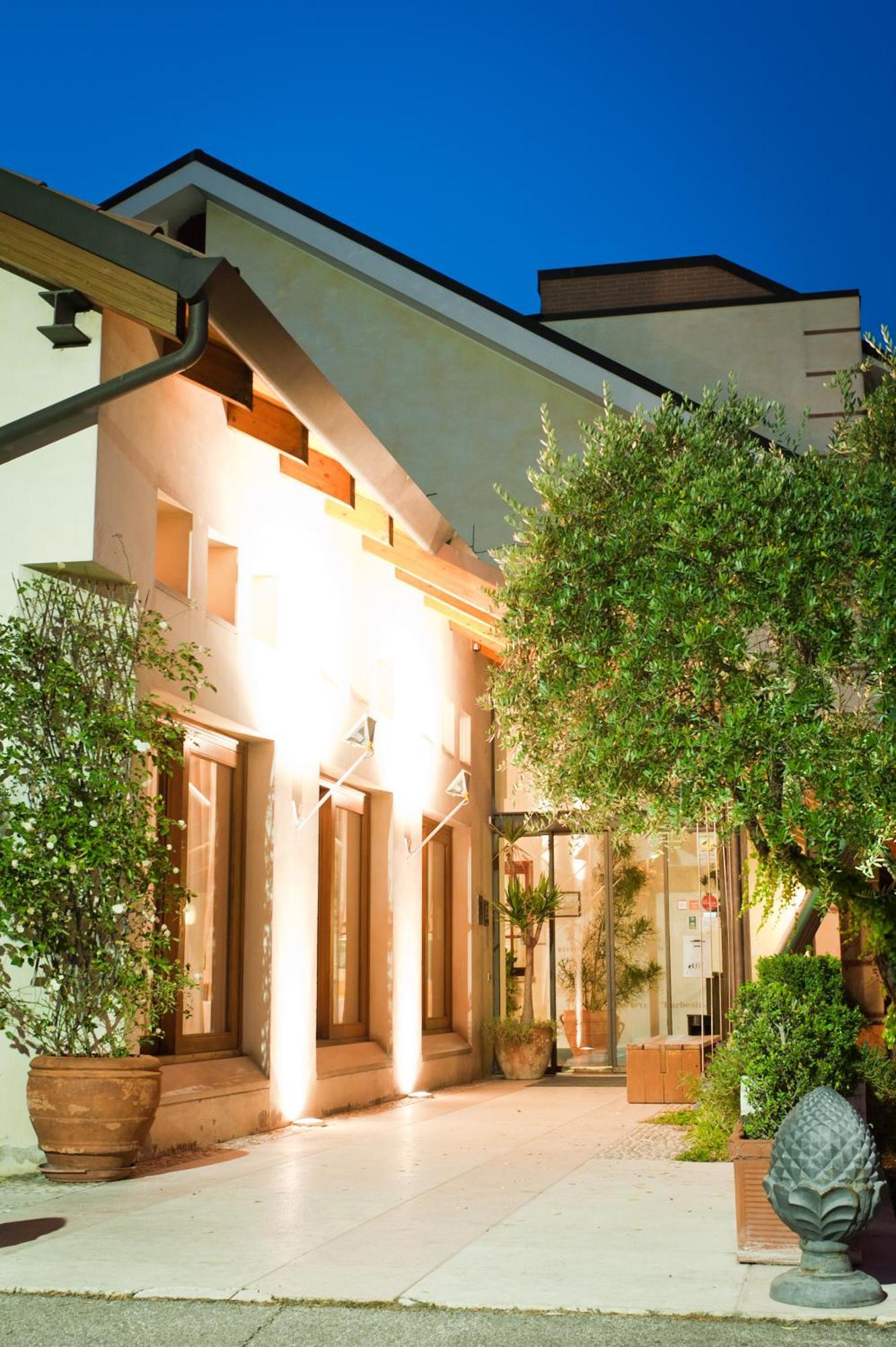 Ca' Delle Rose Hotel Castelfranco Veneto Kültér fotó