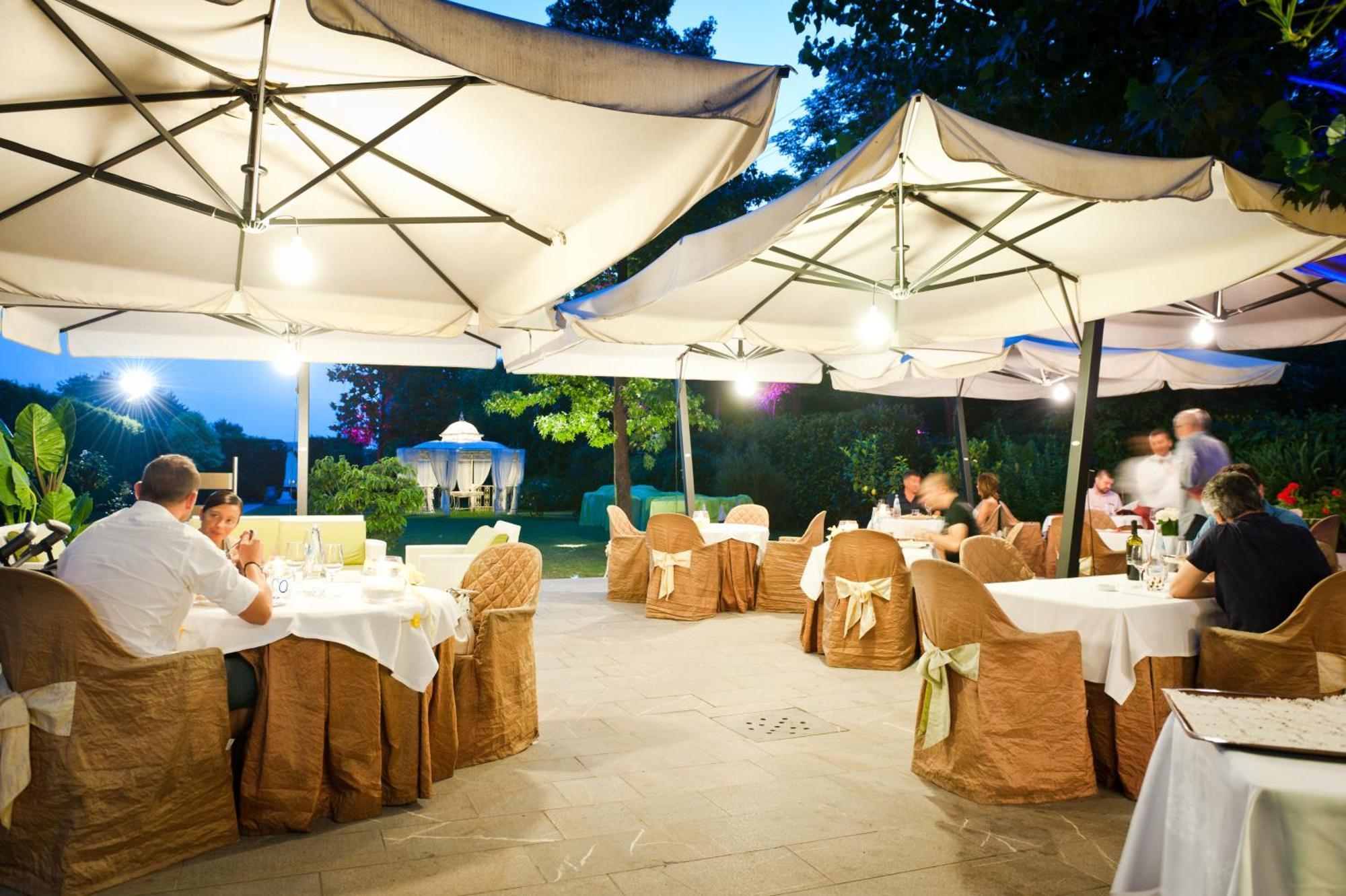 Ca' Delle Rose Hotel Castelfranco Veneto Kültér fotó